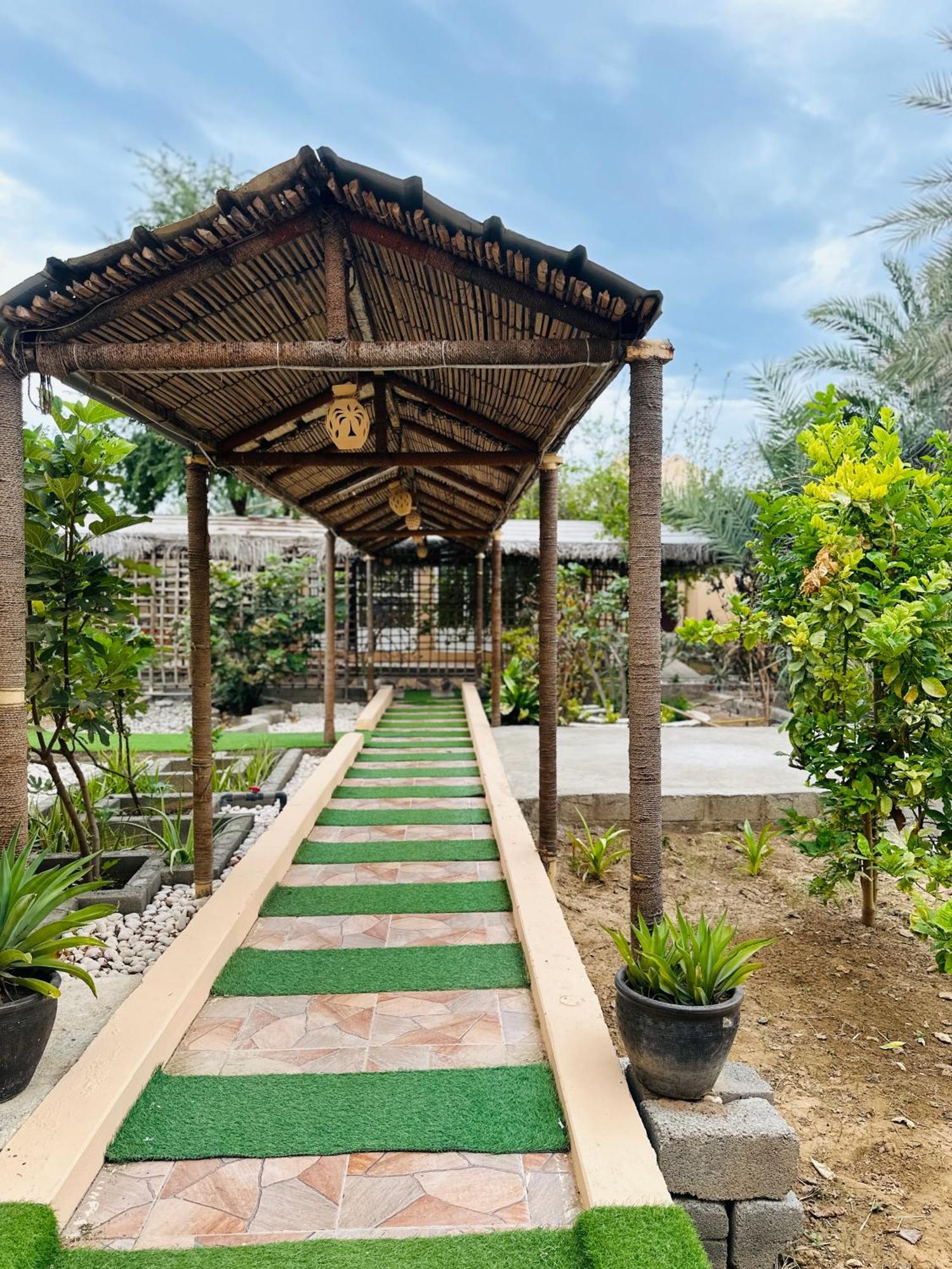 Hotel Fig Shades مزرعة ظلال التين à Tiwi Extérieur photo